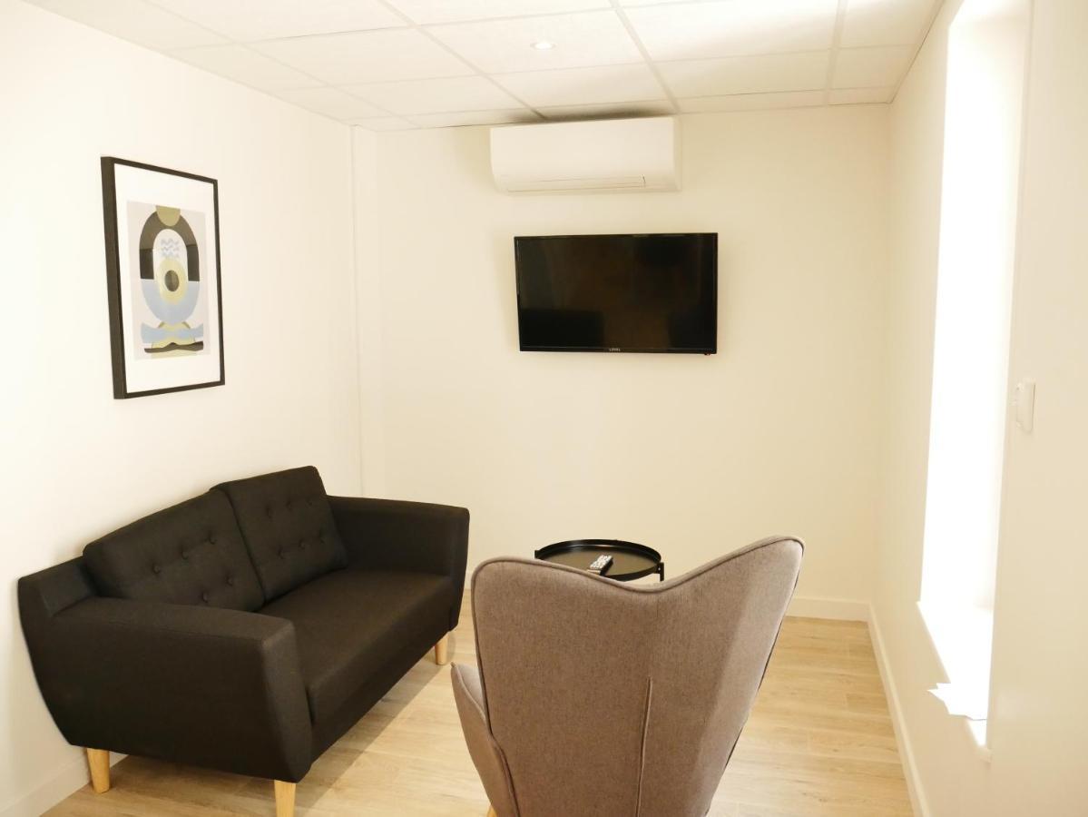 Appartement Avec Chambre - Entree Spa Incluse Bourbon-Lancy Exterior photo